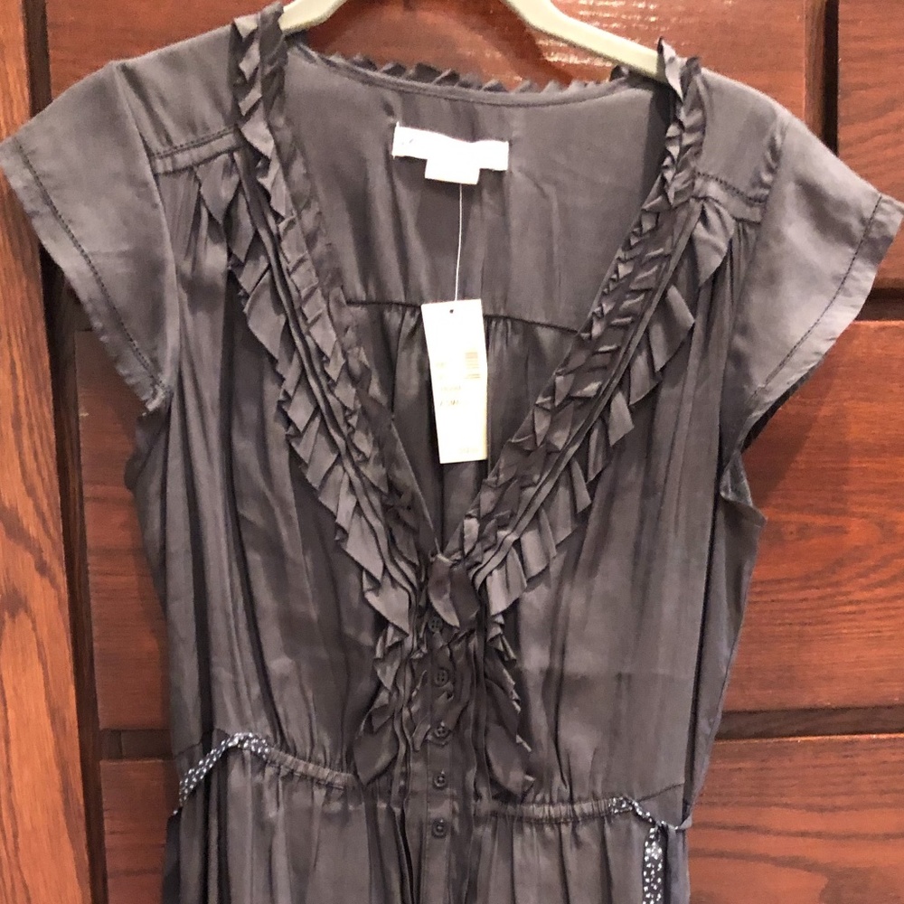 American Eagle Outfitter gray ruffle front dress